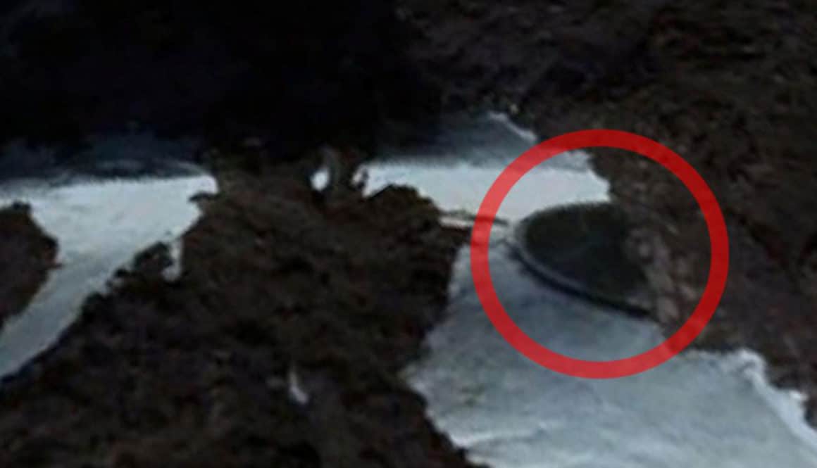 A UFO (Alien Ship) Being Stored At South Pole Antarctica