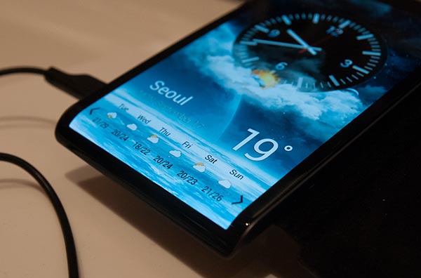 stuffloads samsung galaxy j9 image 3