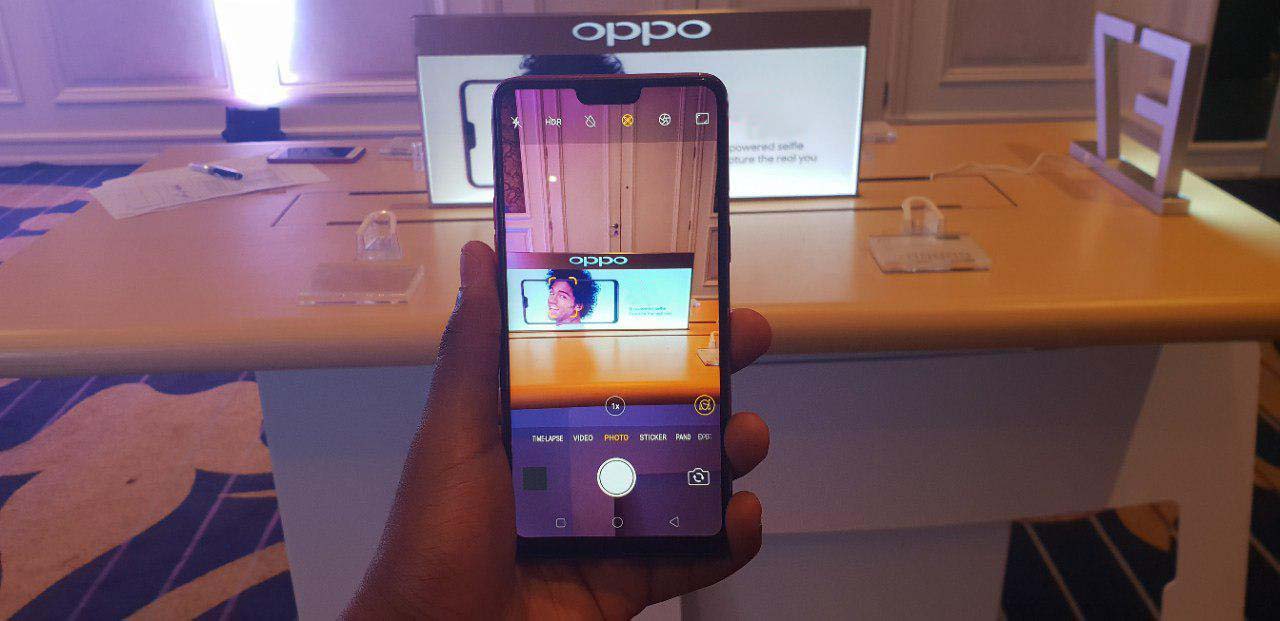 stuffloads Oppo F8 image 3